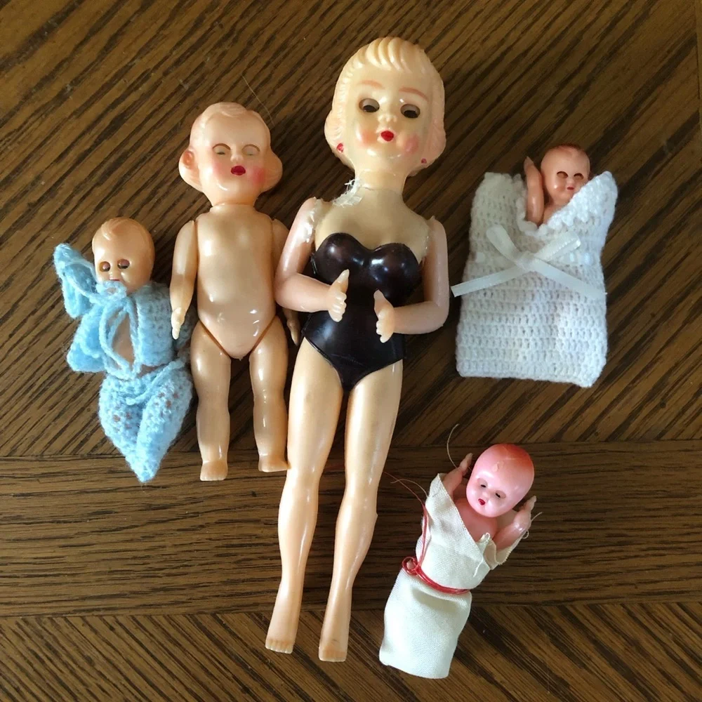 Vintage five plastic